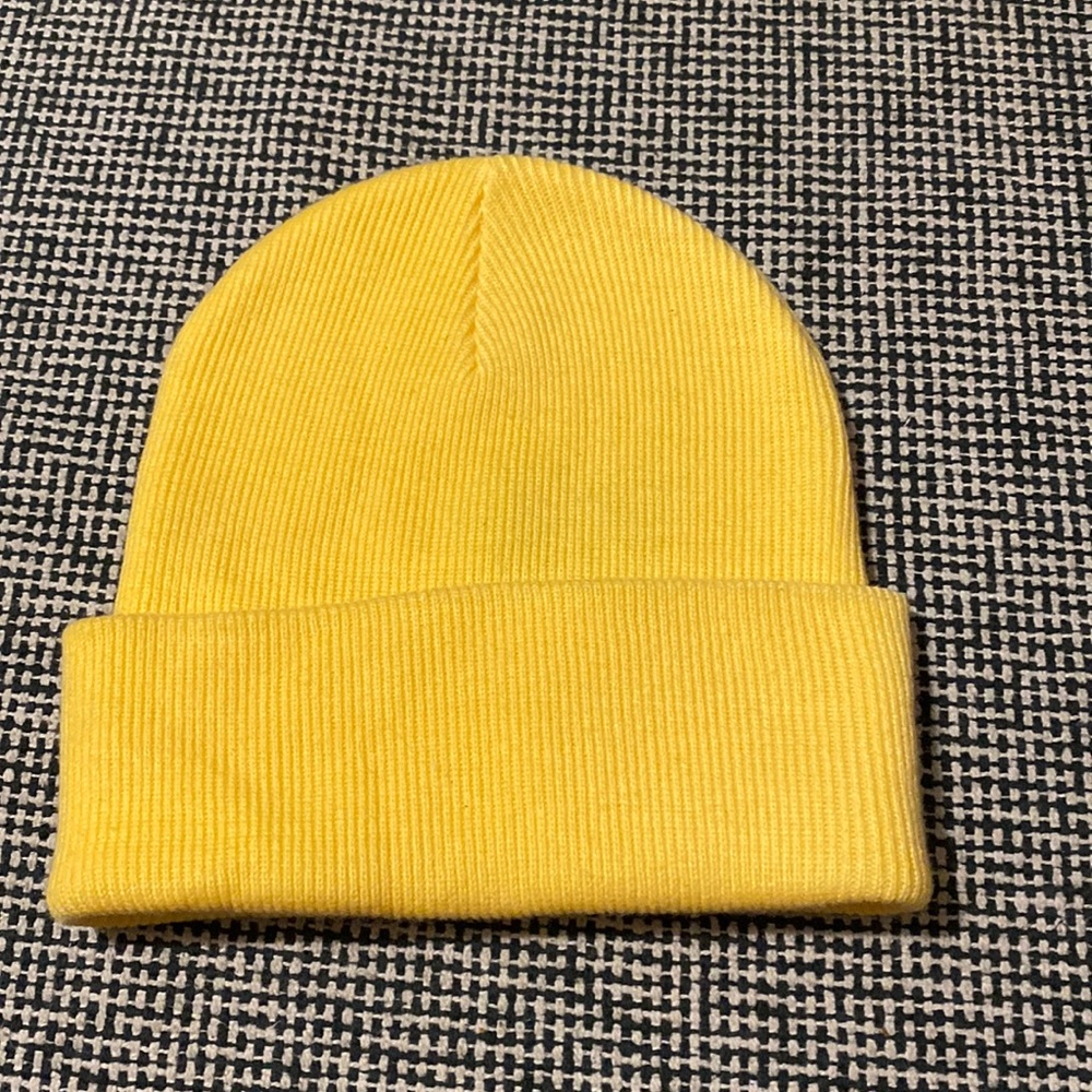 Main Character yellow hat . New . No tags